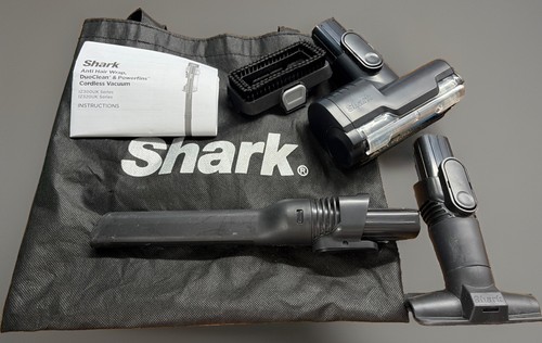 Shark cordless vacuum - shark,